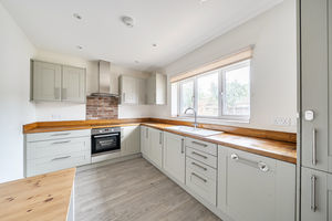 Kitchen/diner- click for photo gallery